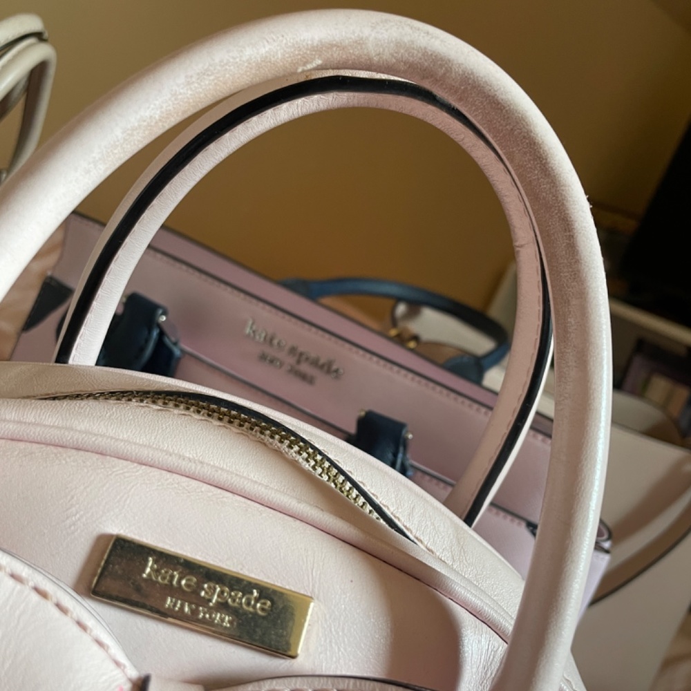 Kate spade bow purse - Picture 2 of 2